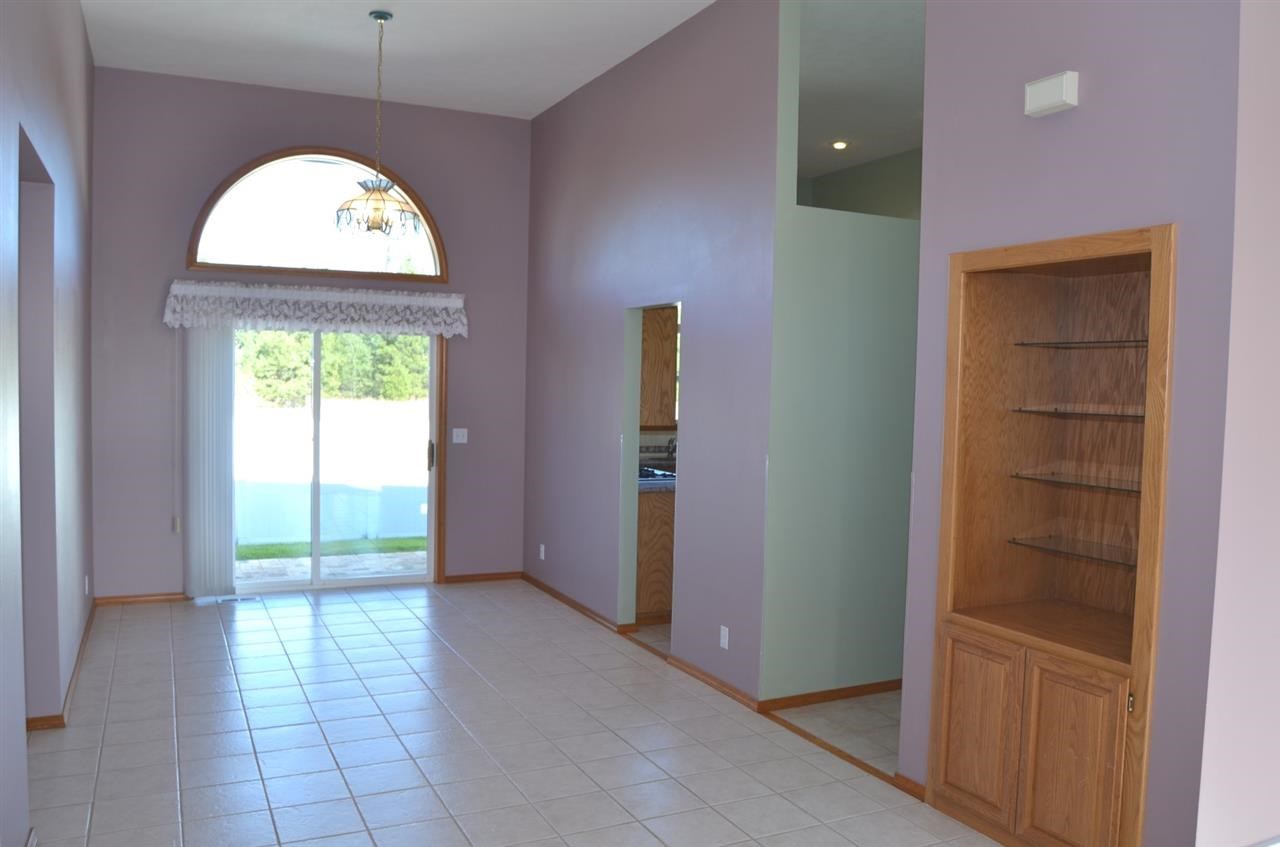 319 Plum Tree Ct - Photo 6