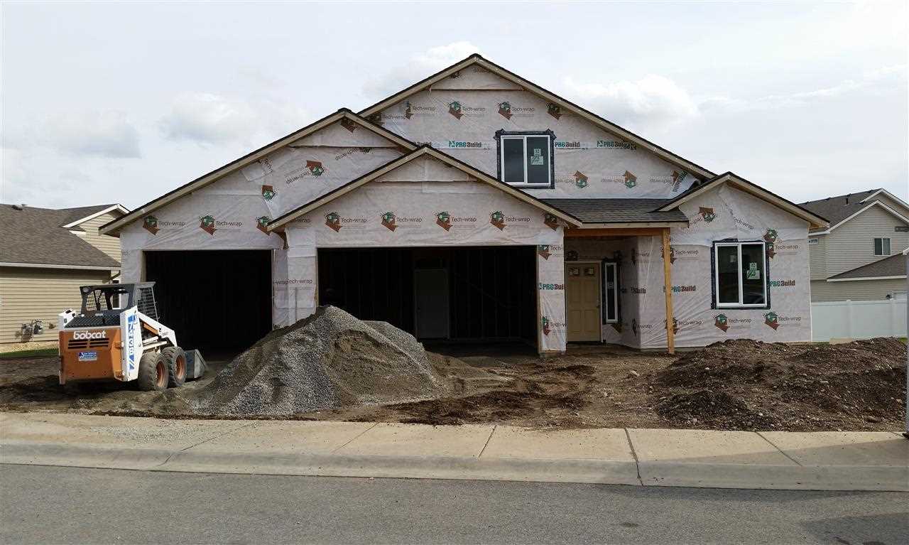 3823 S Morrow