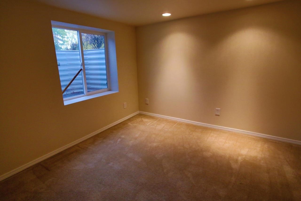 5003 N Atlantic - Photo 13