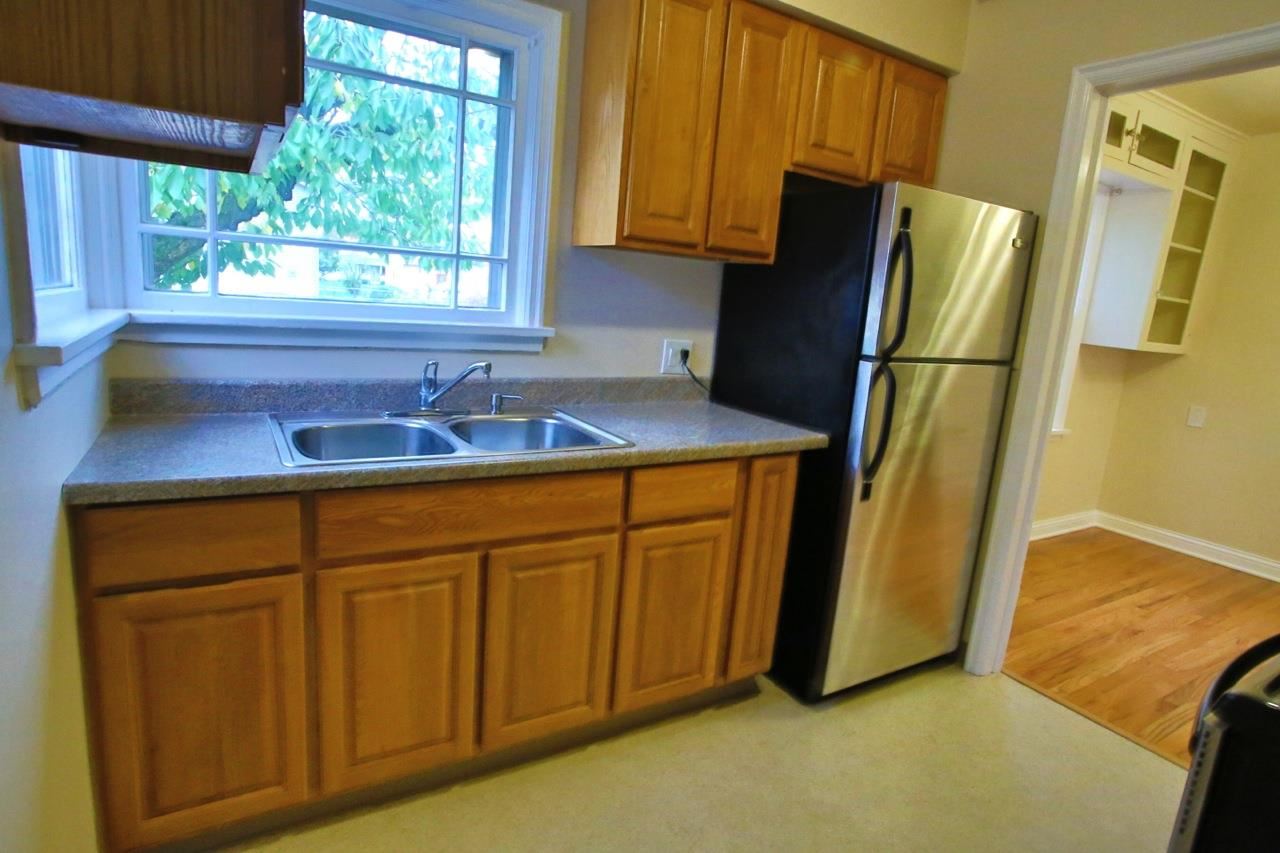 5003 N Atlantic - Photo 3