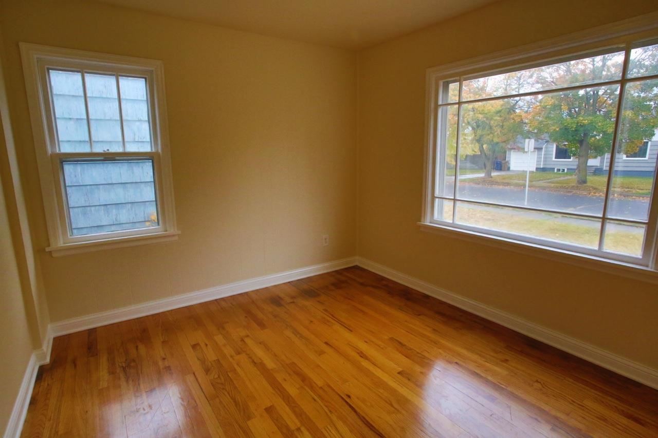 5003 N Atlantic - Photo 10