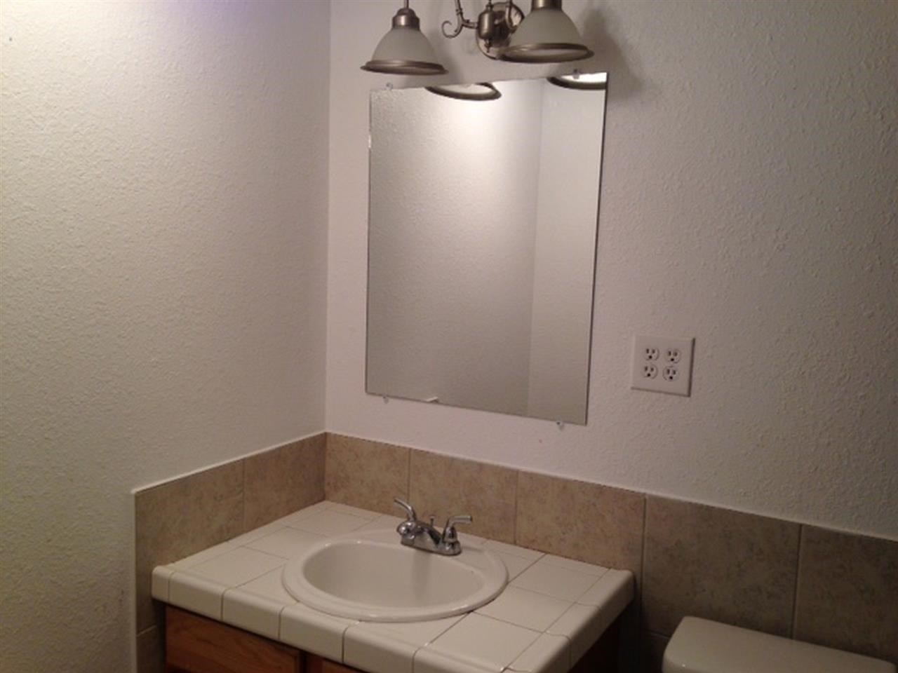 5624 N MADISON - Photo 10
