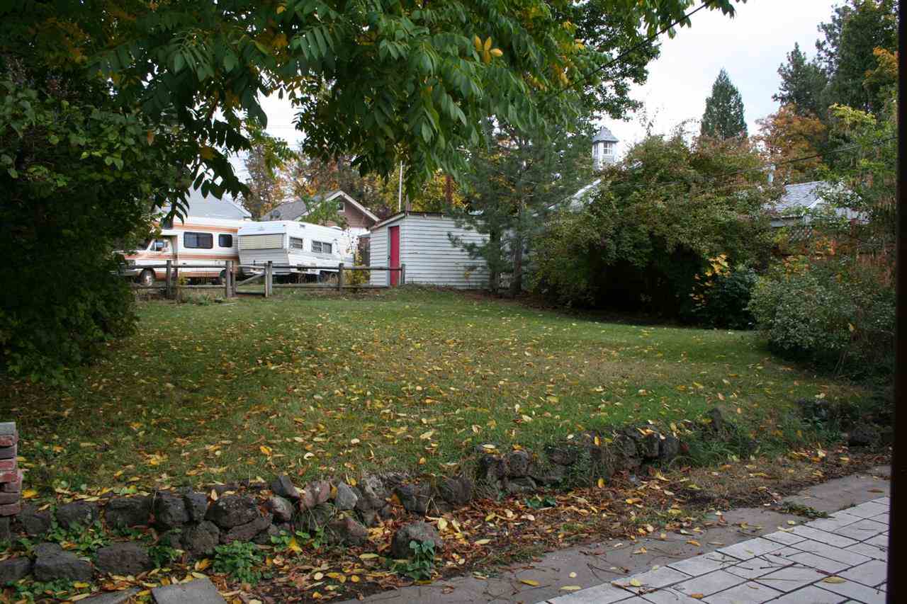 2927 S Manito Blvd - Photo 4