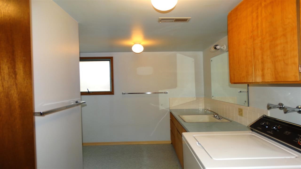 4211 E 8th Ave - Photo 9