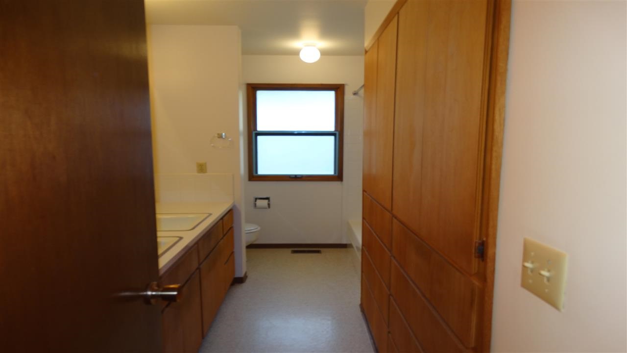 4211 E 8th Ave - Photo 10