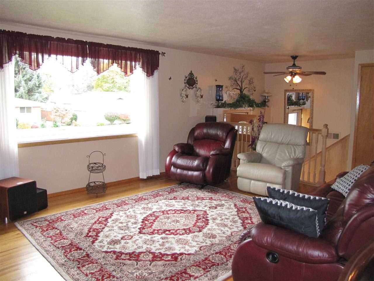 2836 W Houston Ave - Photo 3