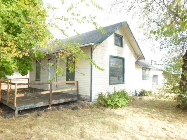 6702 N Crestline St - Photo 1