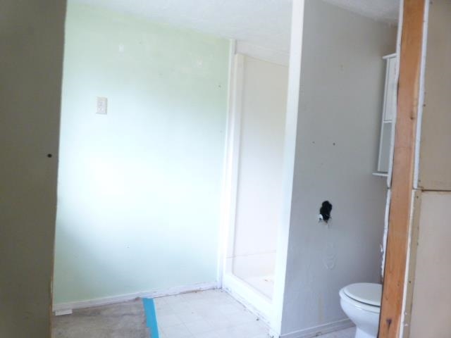 6702 N Crestline St - Photo 9