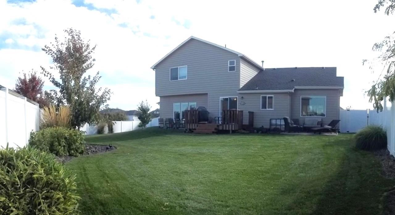 2402 W AIMEE Ave - Photo 19