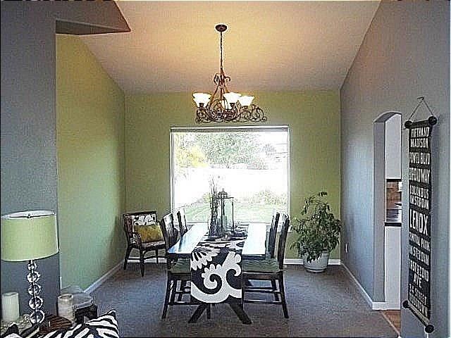 2402 W AIMEE Ave - Photo 4