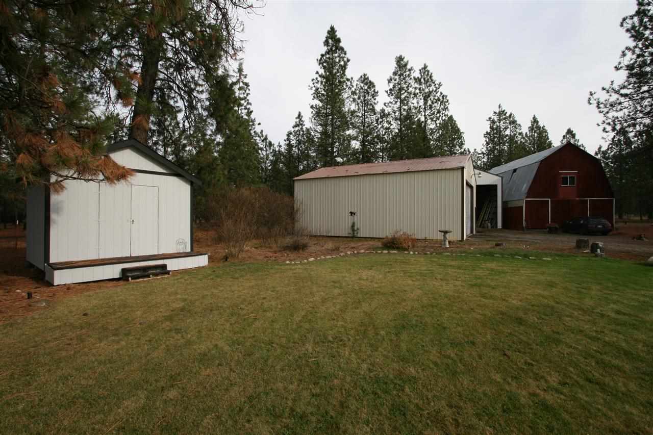 23827 N Elk Chattaroy Rd - Photo 15
