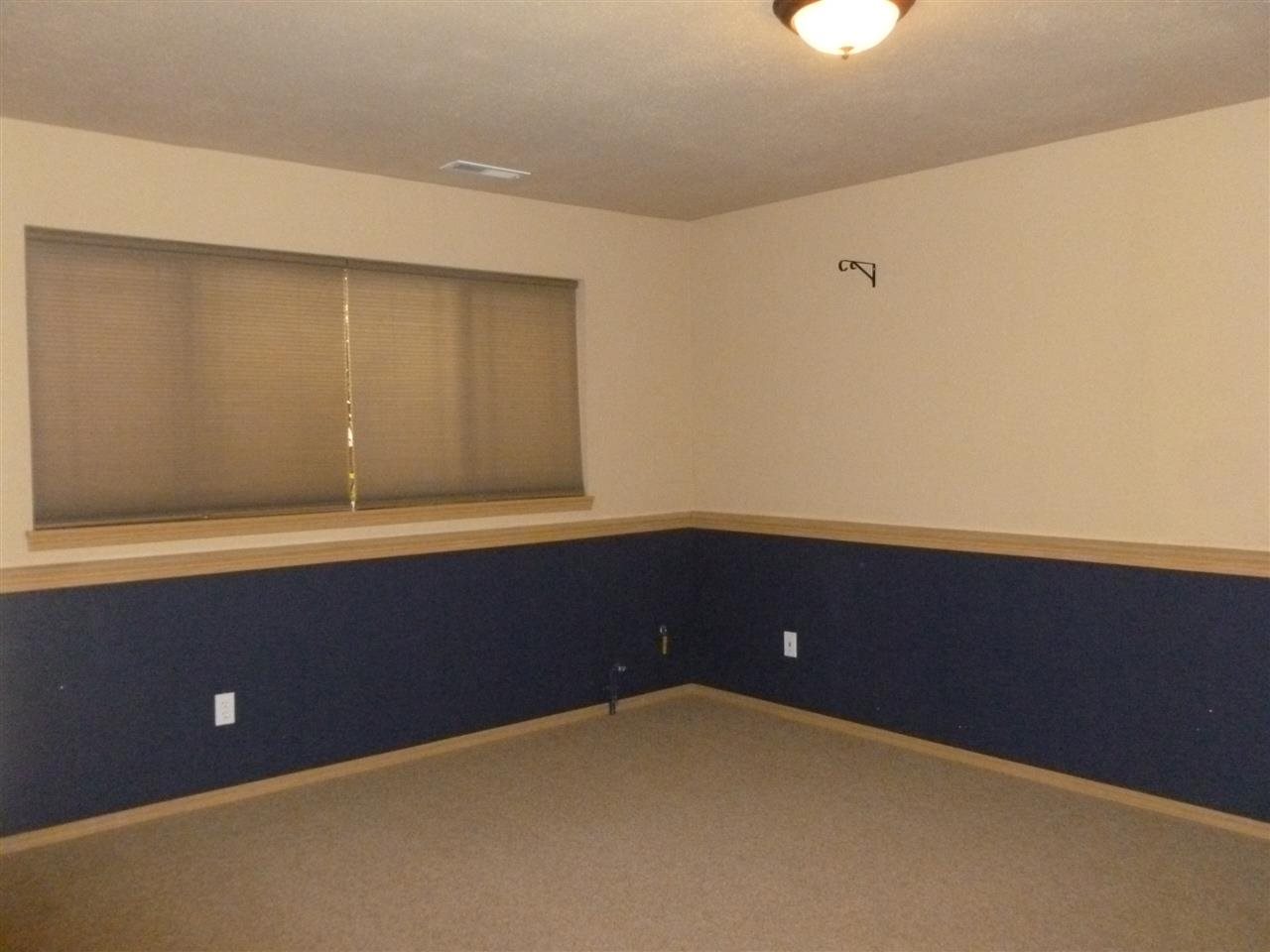 5009 N LARCH Rd - Photo 14