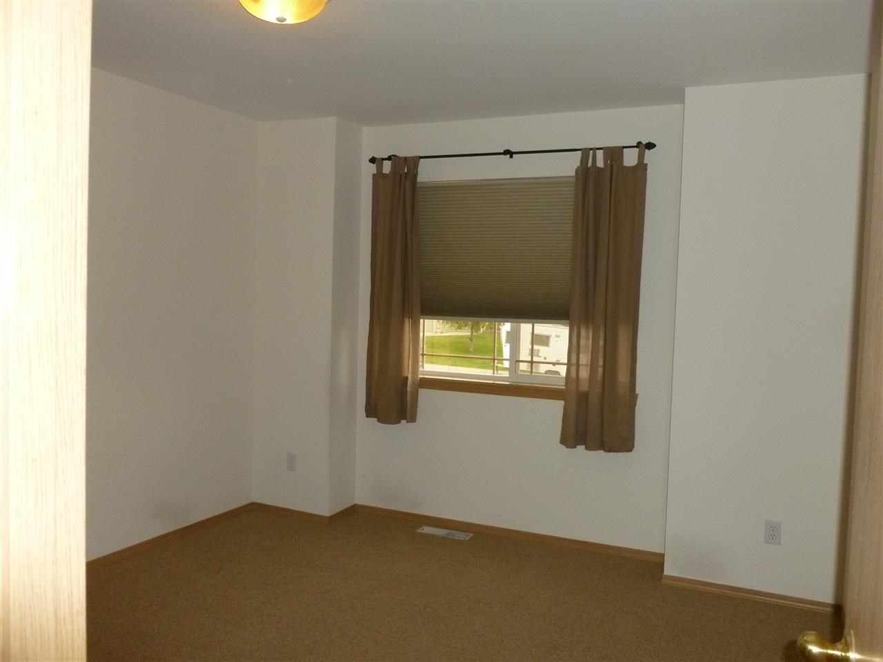 5009 N LARCH Rd - Photo 7