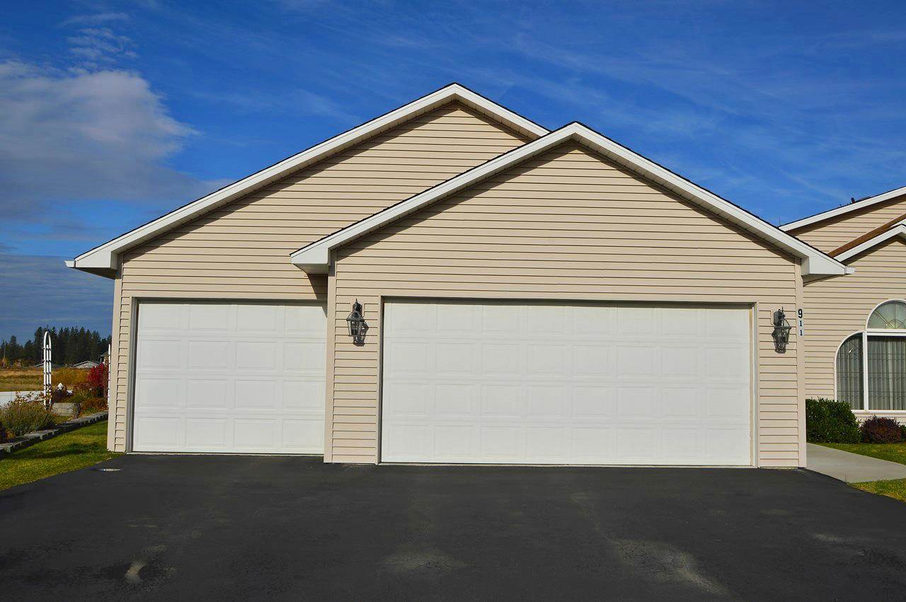 911 N GOLDEN Ct - Photo 15