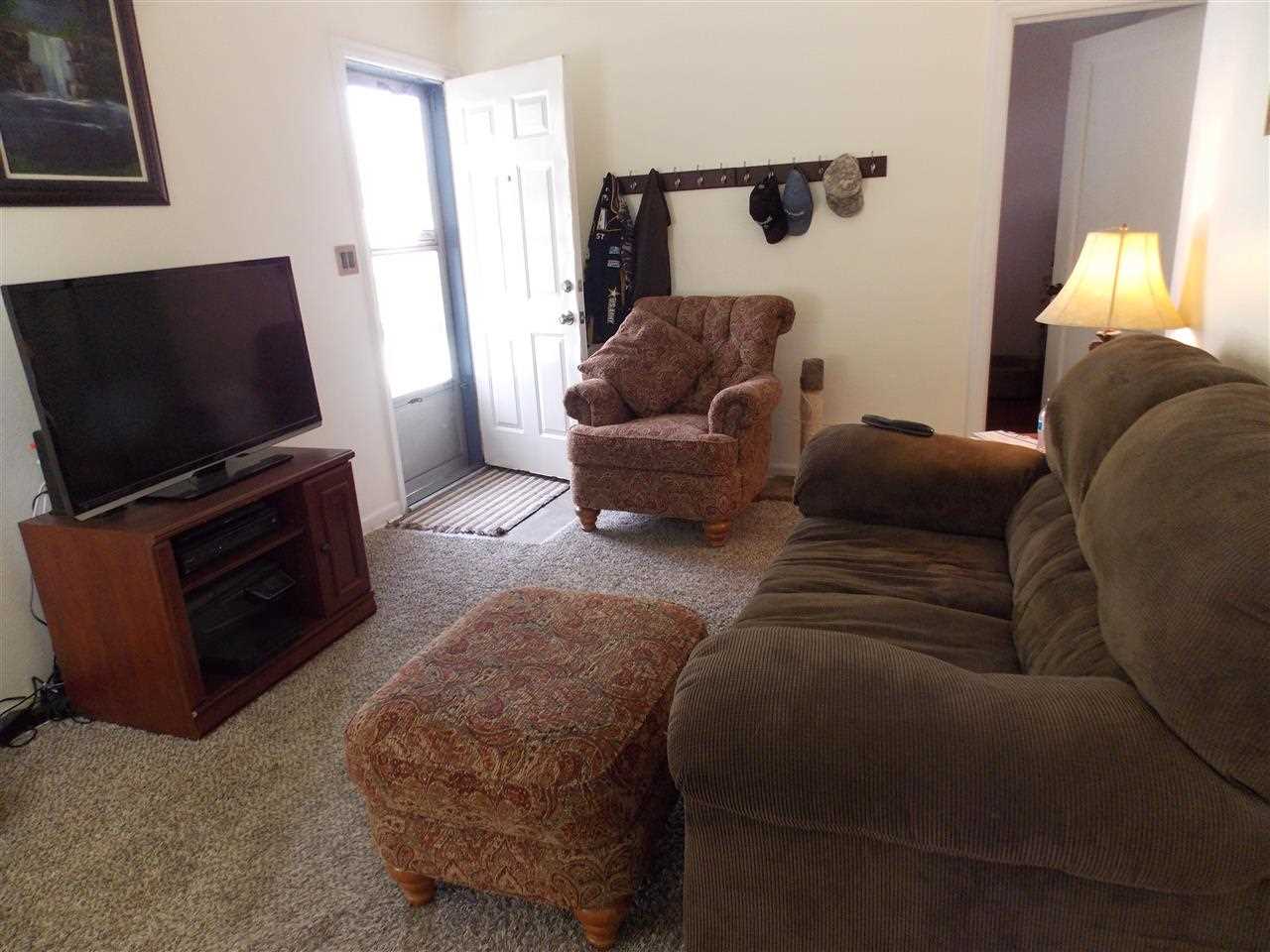 1433 W Chelan Ave - Photo 6
