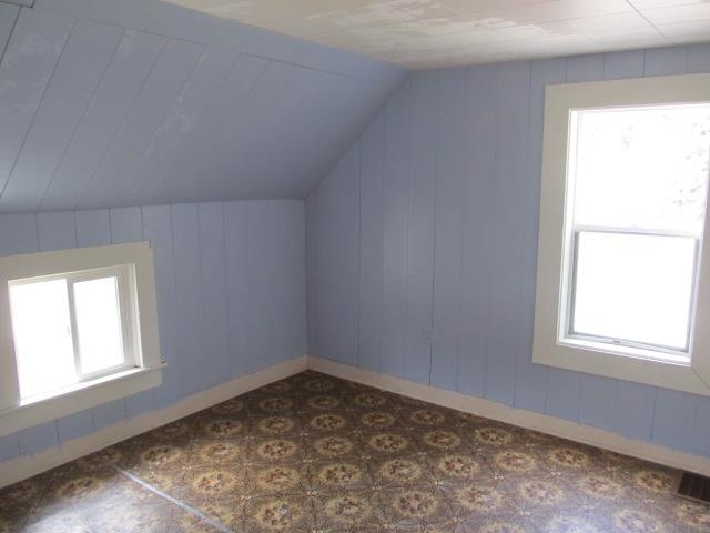 663 E 2nd Ave - Photo 3