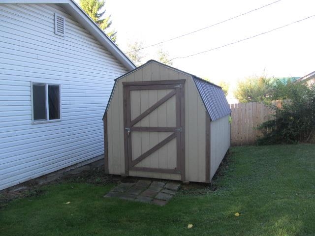 663 E 2nd Ave - Photo 10