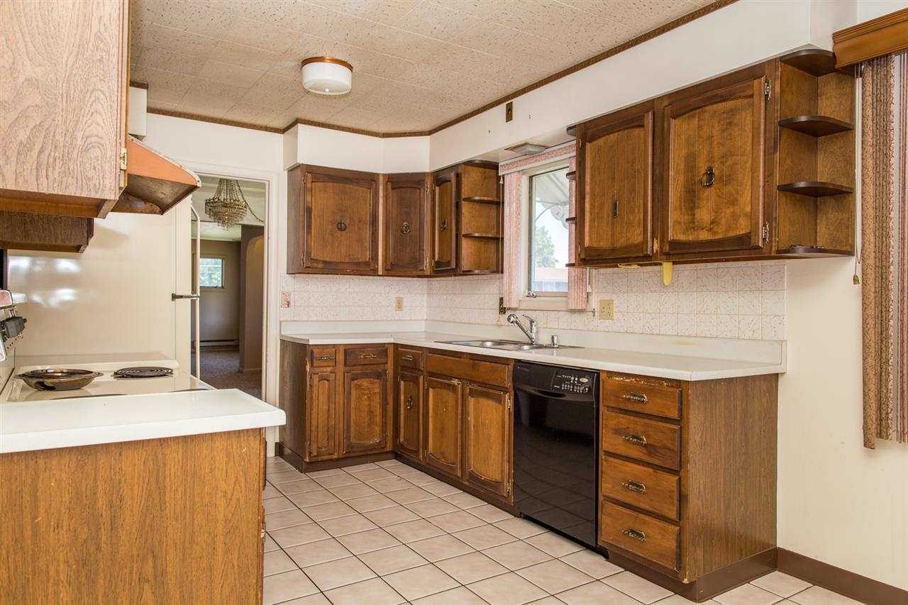4421 N Addison St - Photo 3