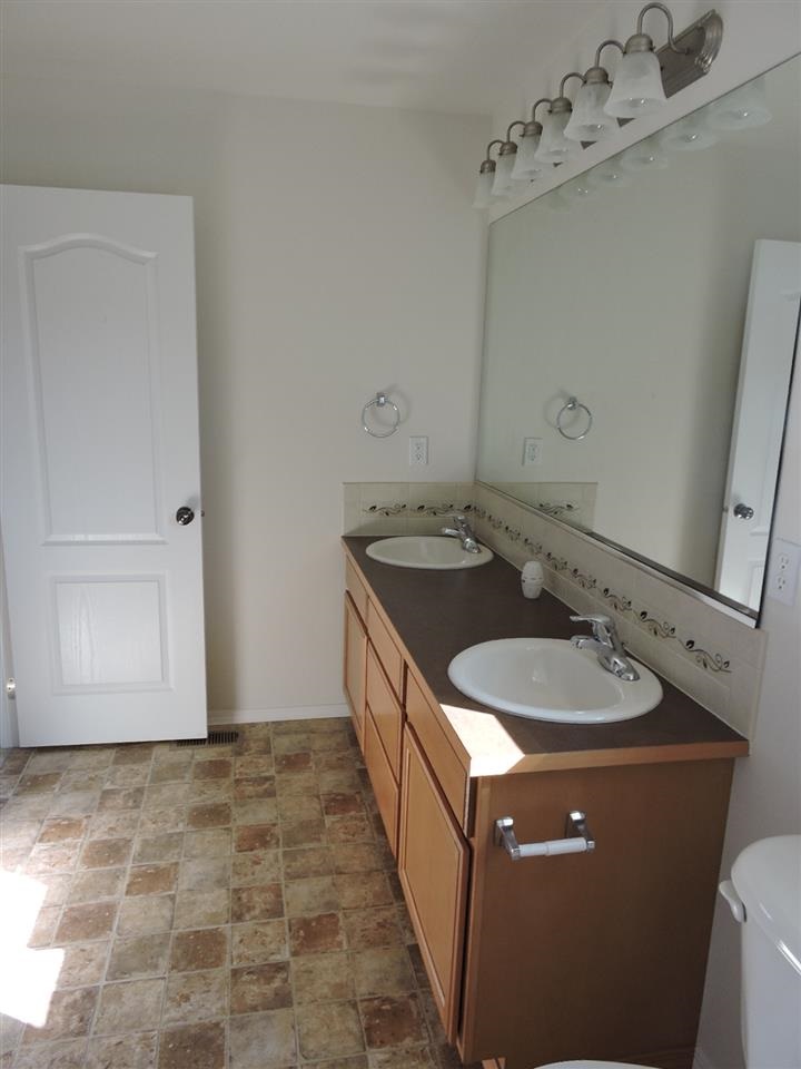 18003 E 11TH Ct - Photo 11