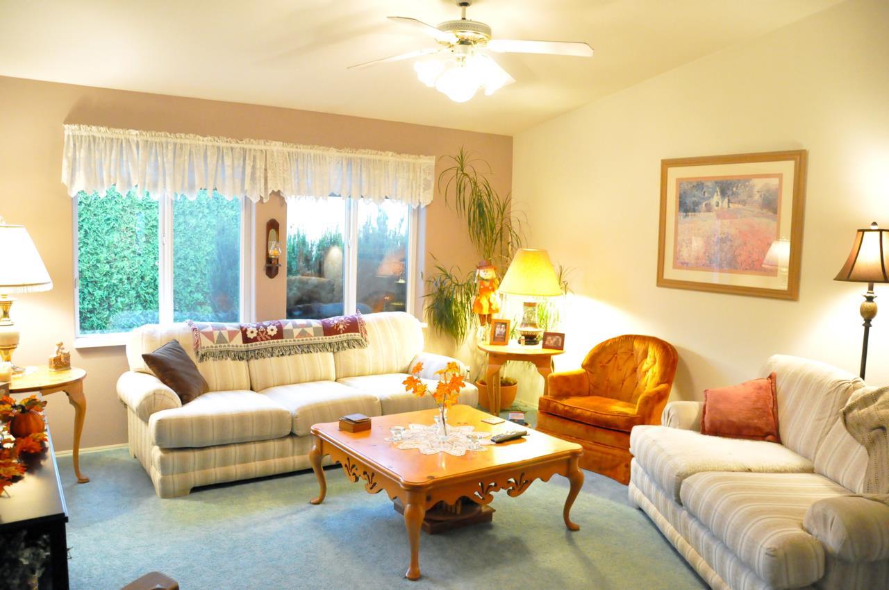 1041 W Sunny Creek Cir - Photo 3