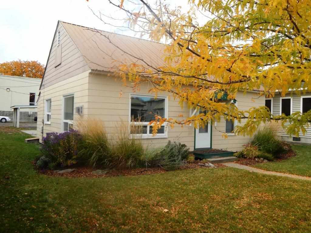 160 S Elm - Photo 16
