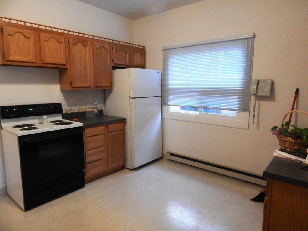 160 S Elm - Photo 10