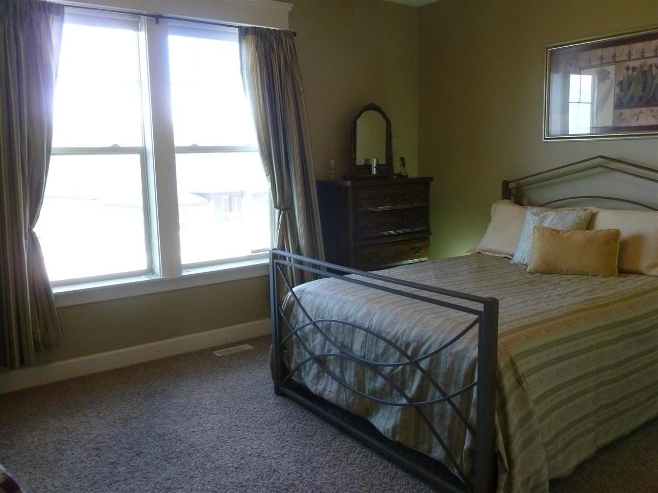 819 W WILLAPA - Photo 13