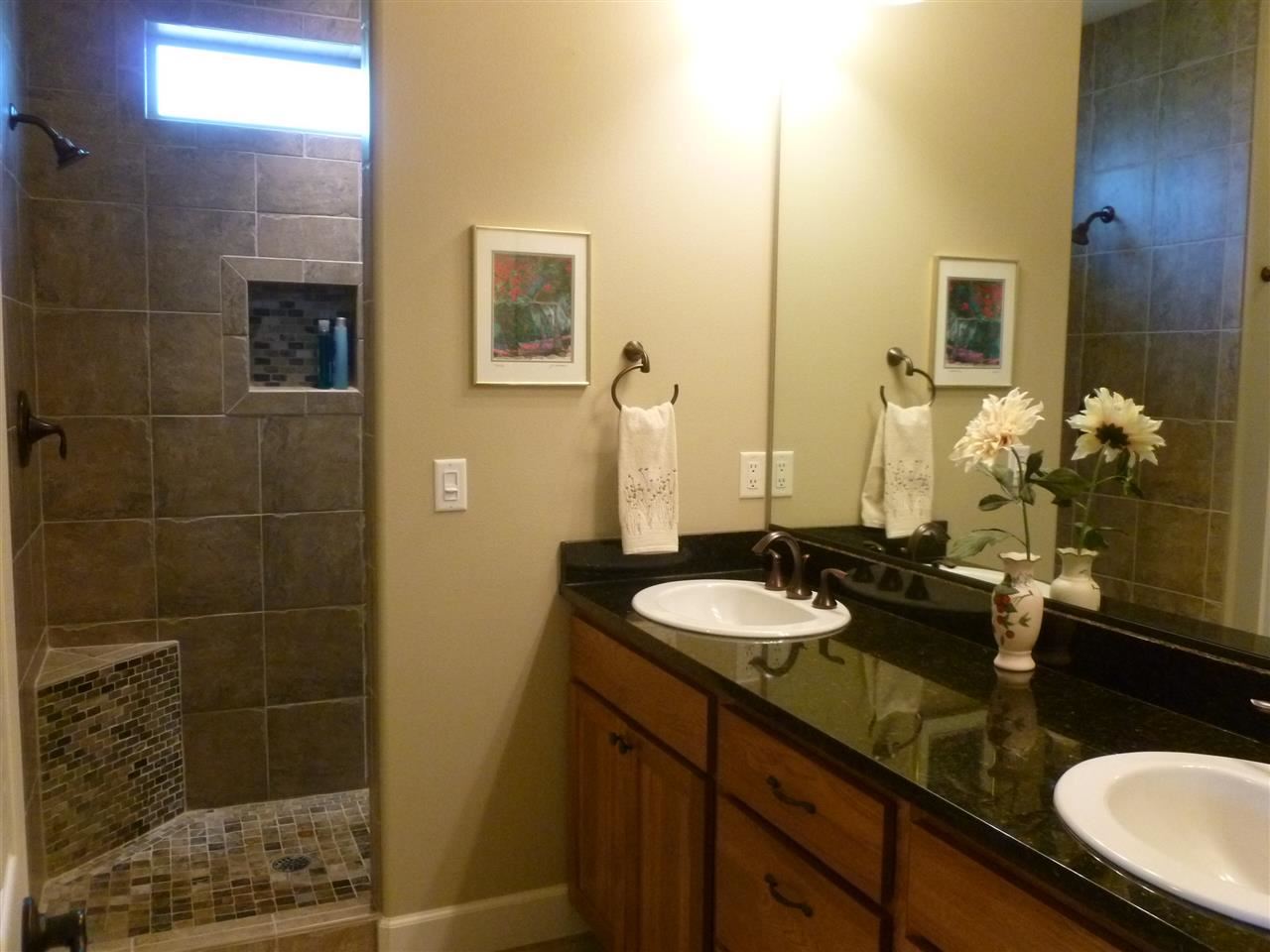 819 W WILLAPA - Photo 16