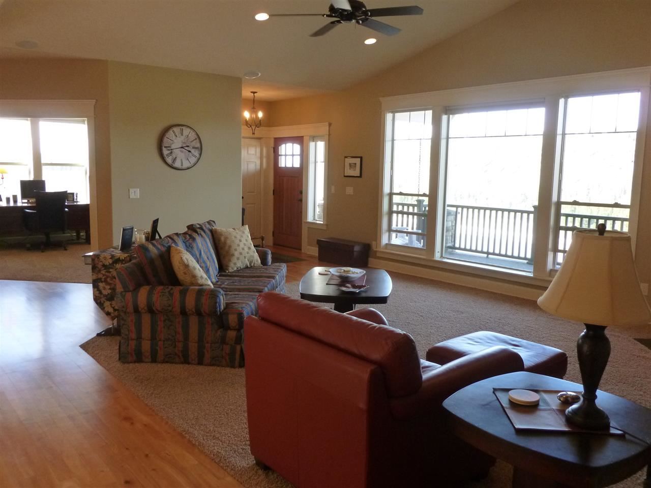 819 W WILLAPA - Photo 6