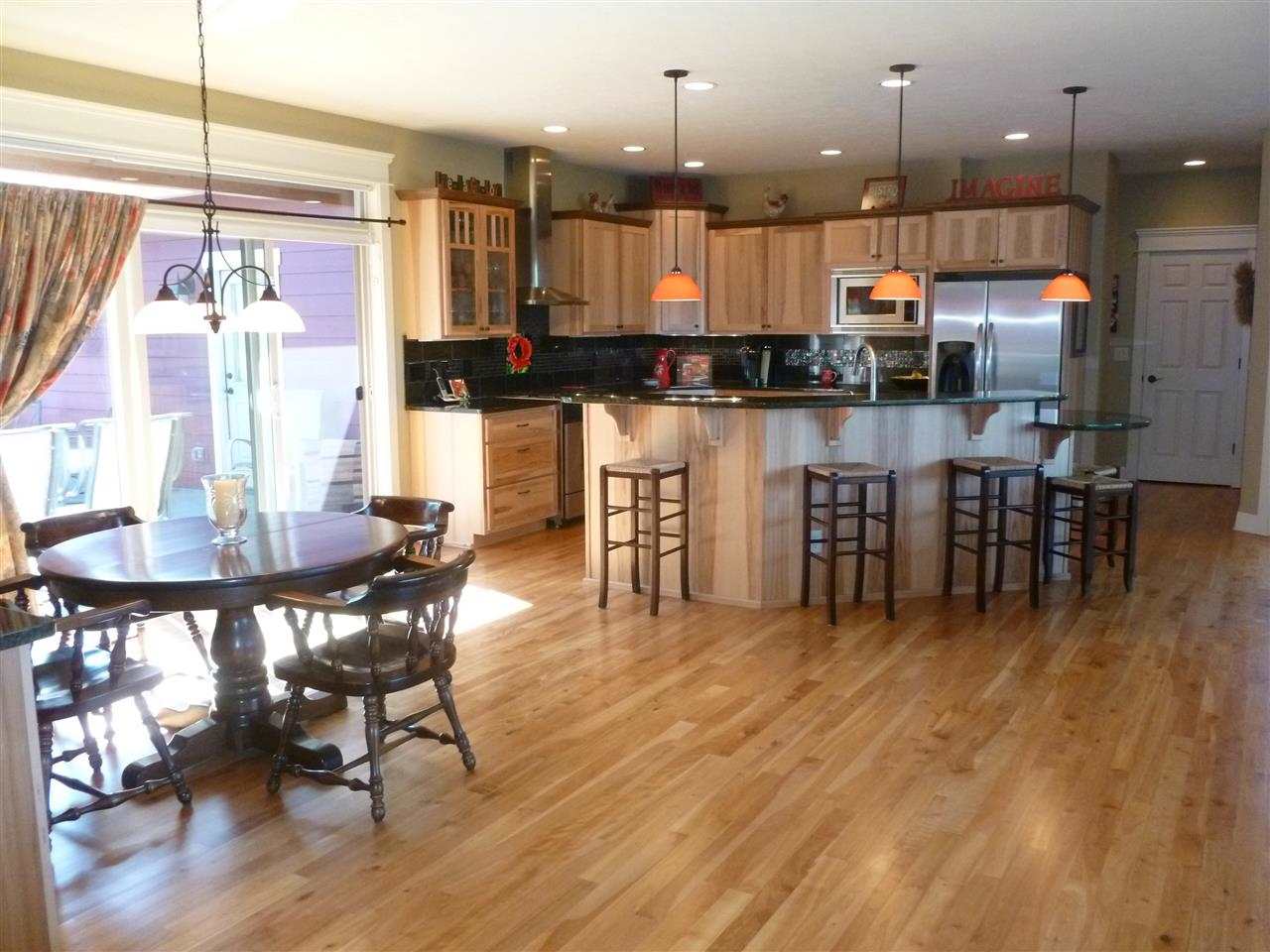 819 W WILLAPA - Photo 7