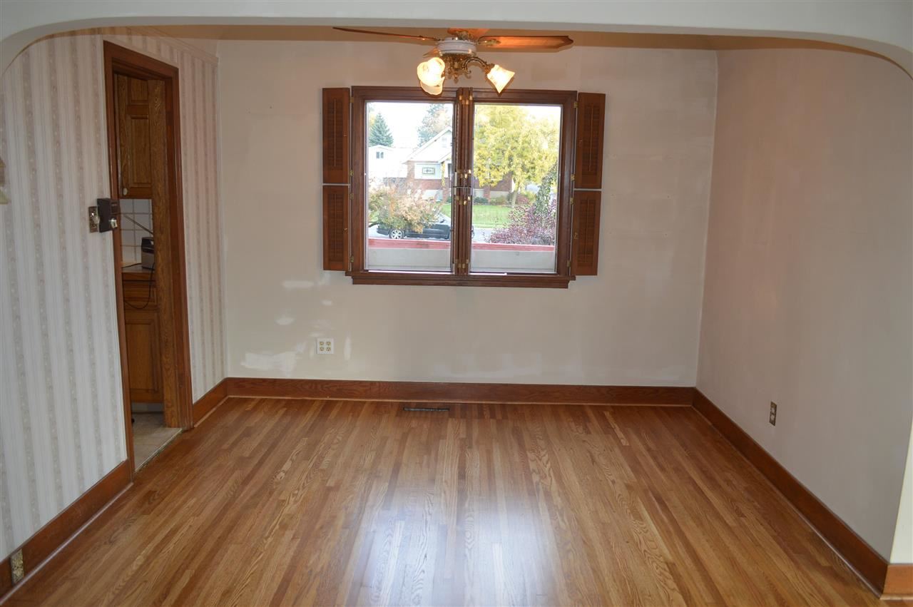 3503 N Normandie St - Photo 7