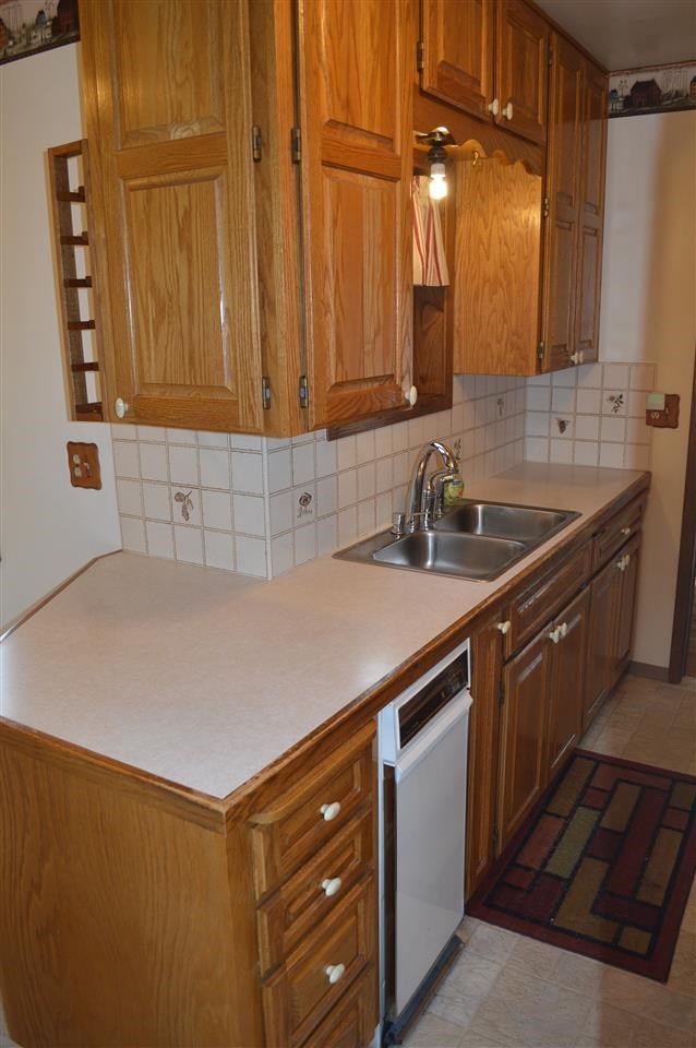 3503 N Normandie St - Photo 10