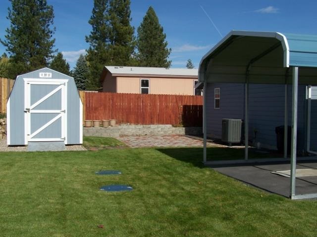 3110 E Chattaroy Rd - Photo 20