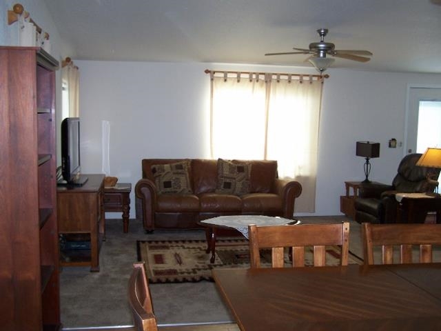 3110 E Chattaroy Rd - Photo 4
