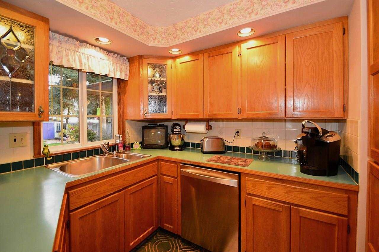 6128 N Elgin St - Photo 5