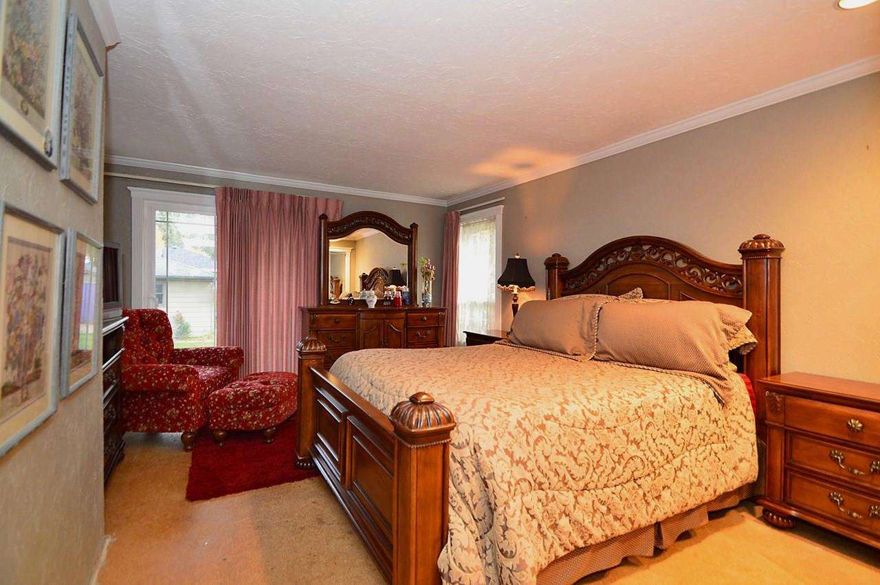 6128 N Elgin St - Photo 10