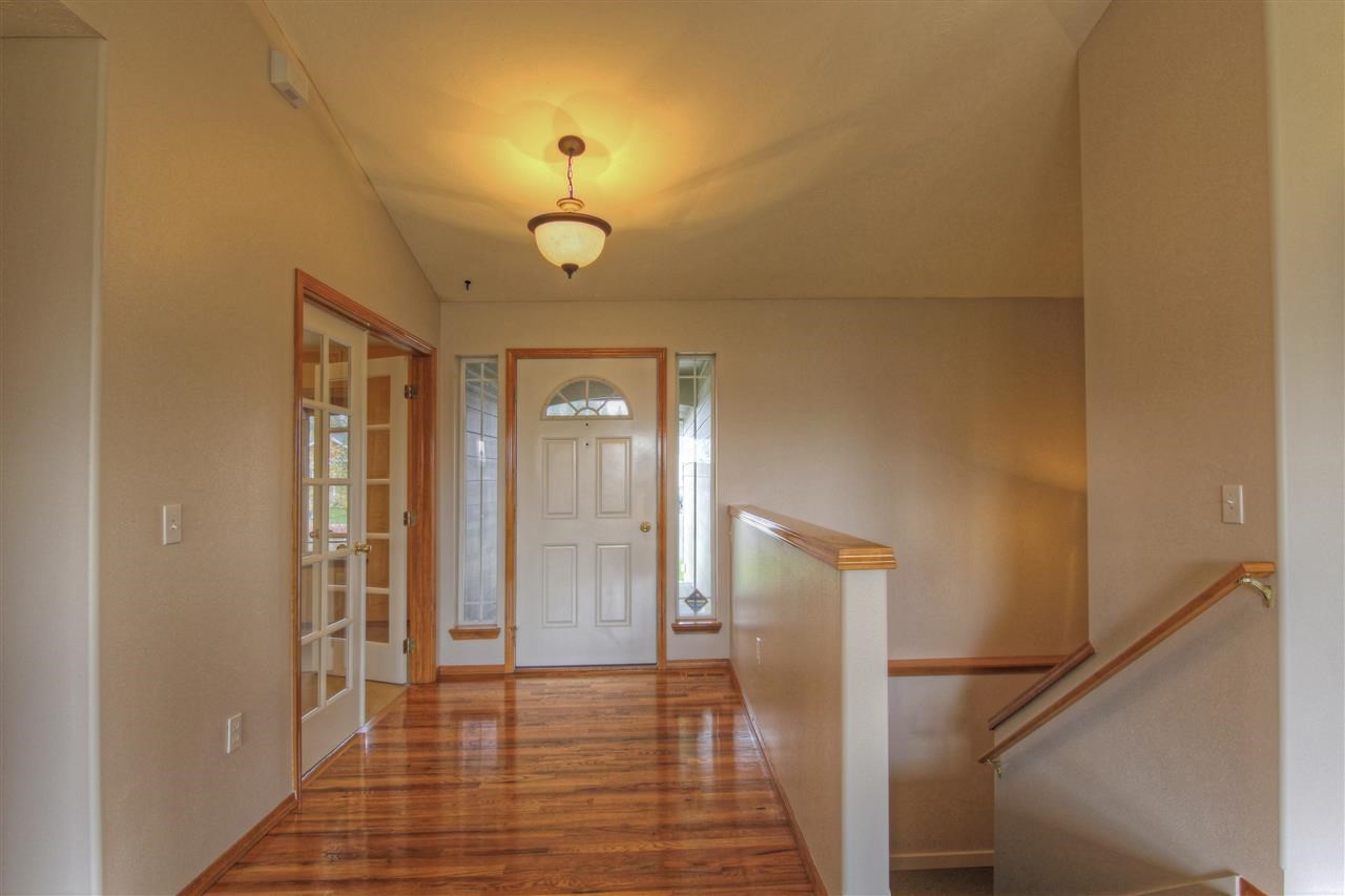 606 E WESTCREST Rd - Photo 6