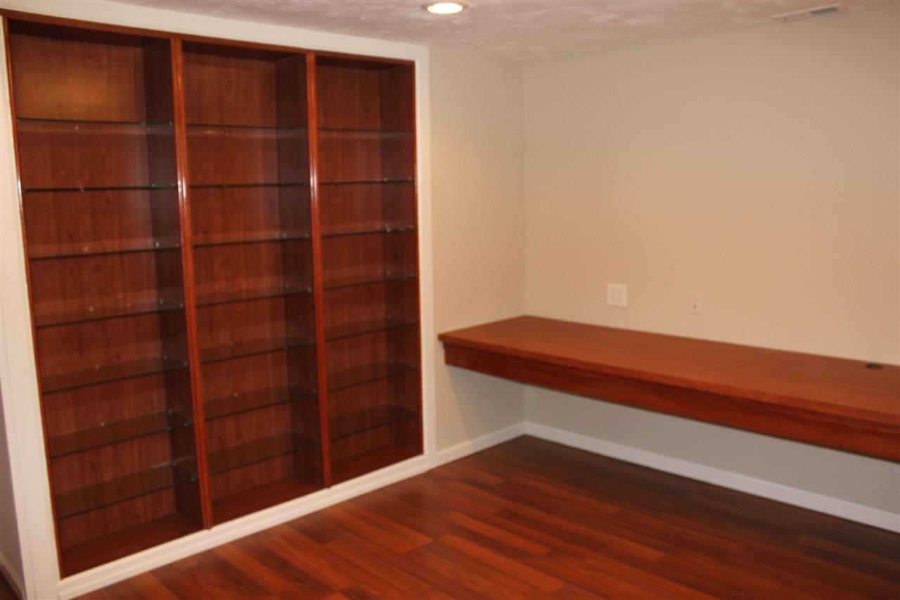 322 W charlton - Photo 12