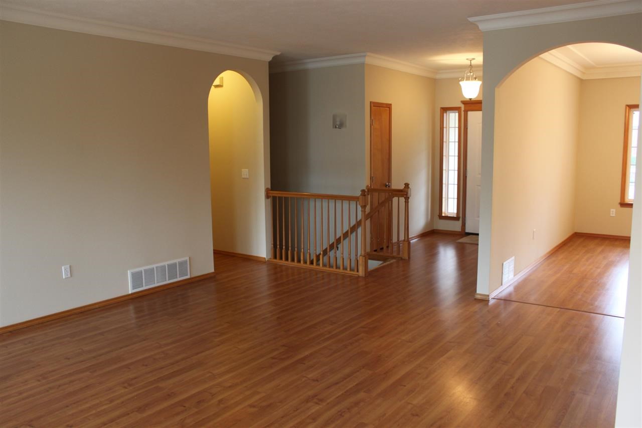 322 W charlton - Photo 3