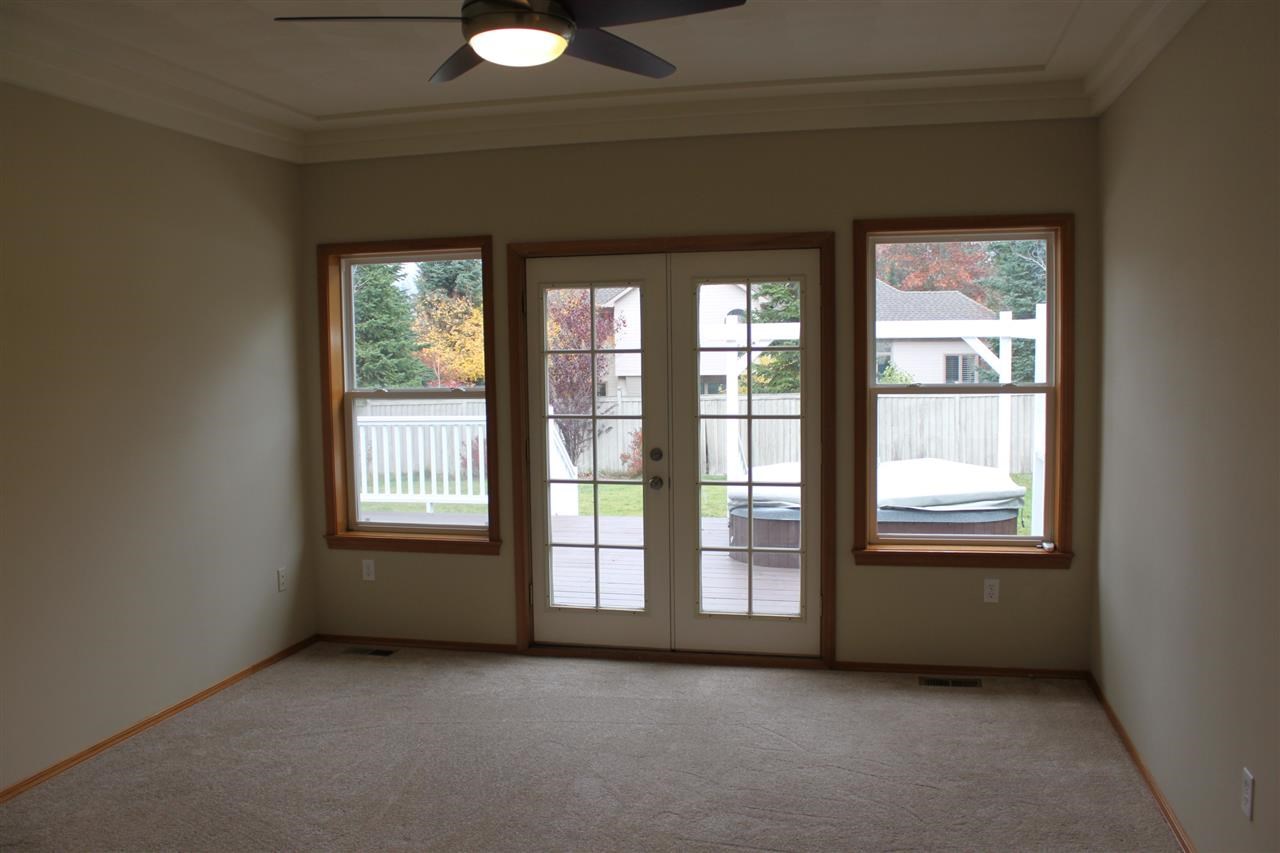322 W charlton - Photo 6