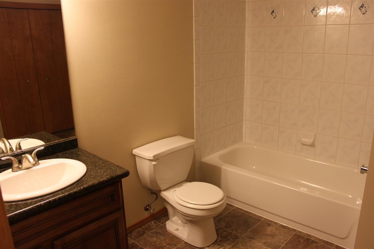 322 W charlton - Photo 10