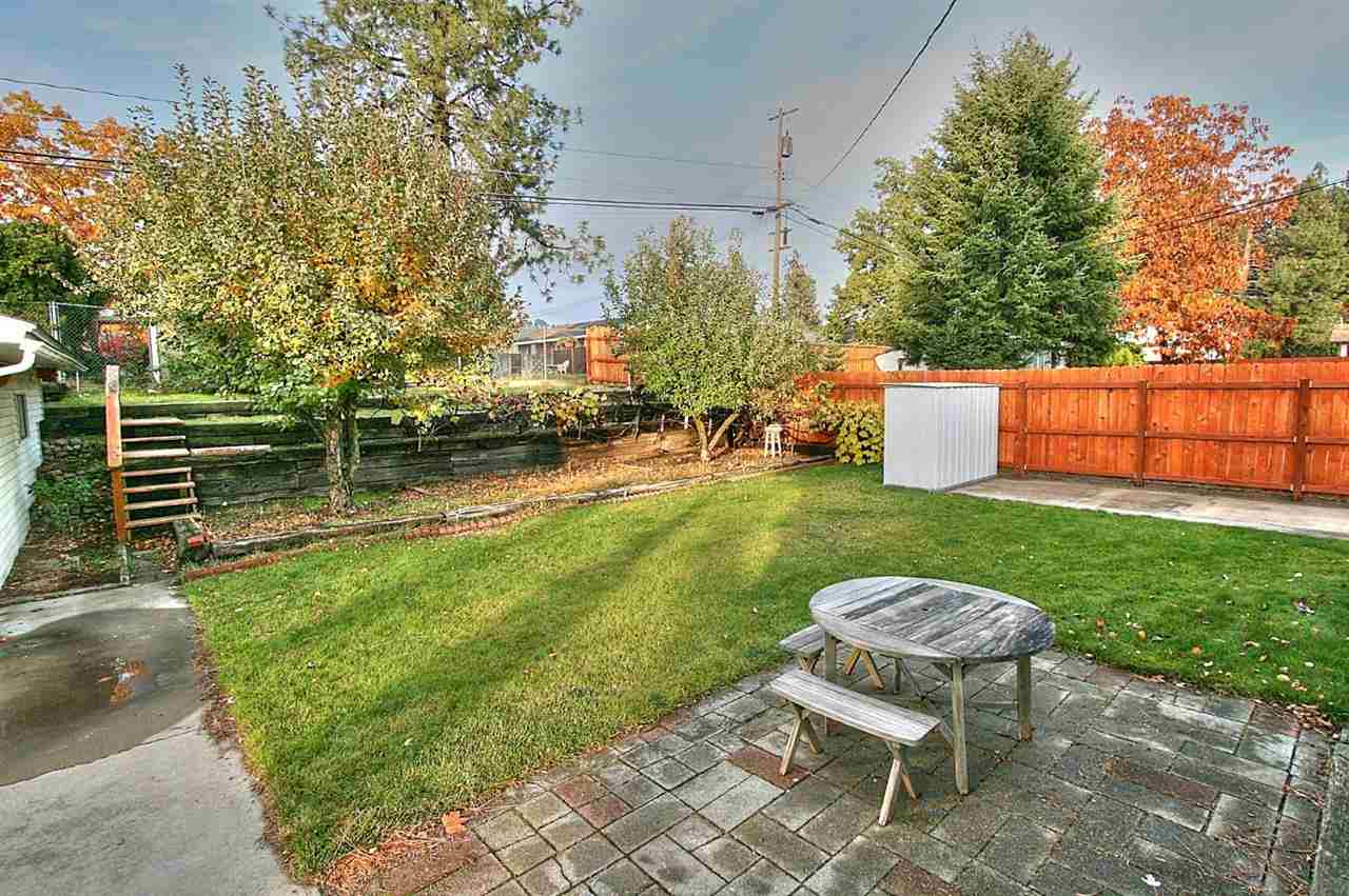 3622 W Francis Ave - Photo 17