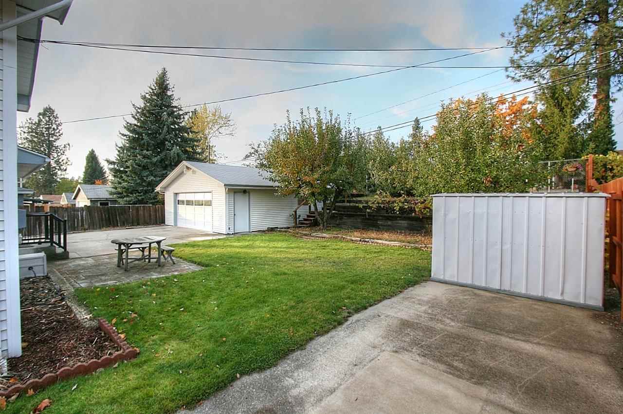 3622 W Francis Ave - Photo 18