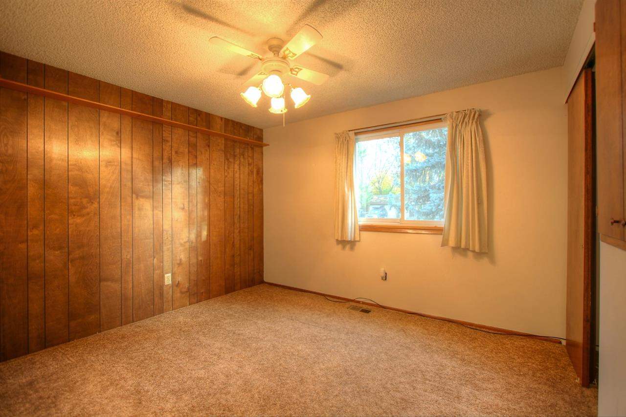 3622 W Francis Ave - Photo 9