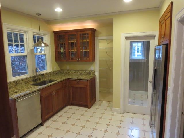 833 E 26th Ave - Photo 6
