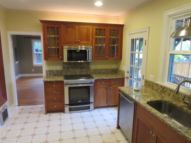 833 E 26th Ave - Photo 7
