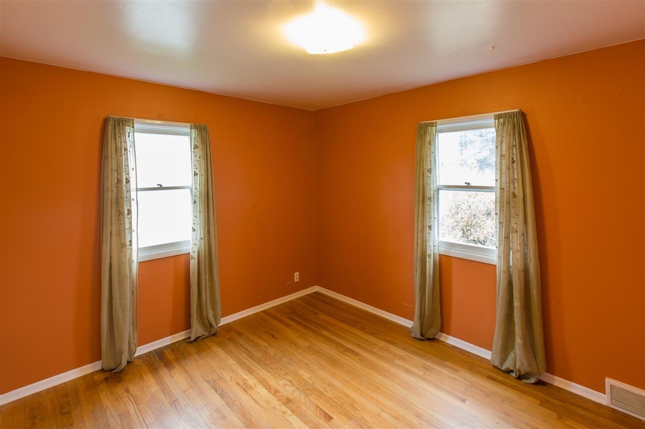 5816 N Stevens St - Photo 12