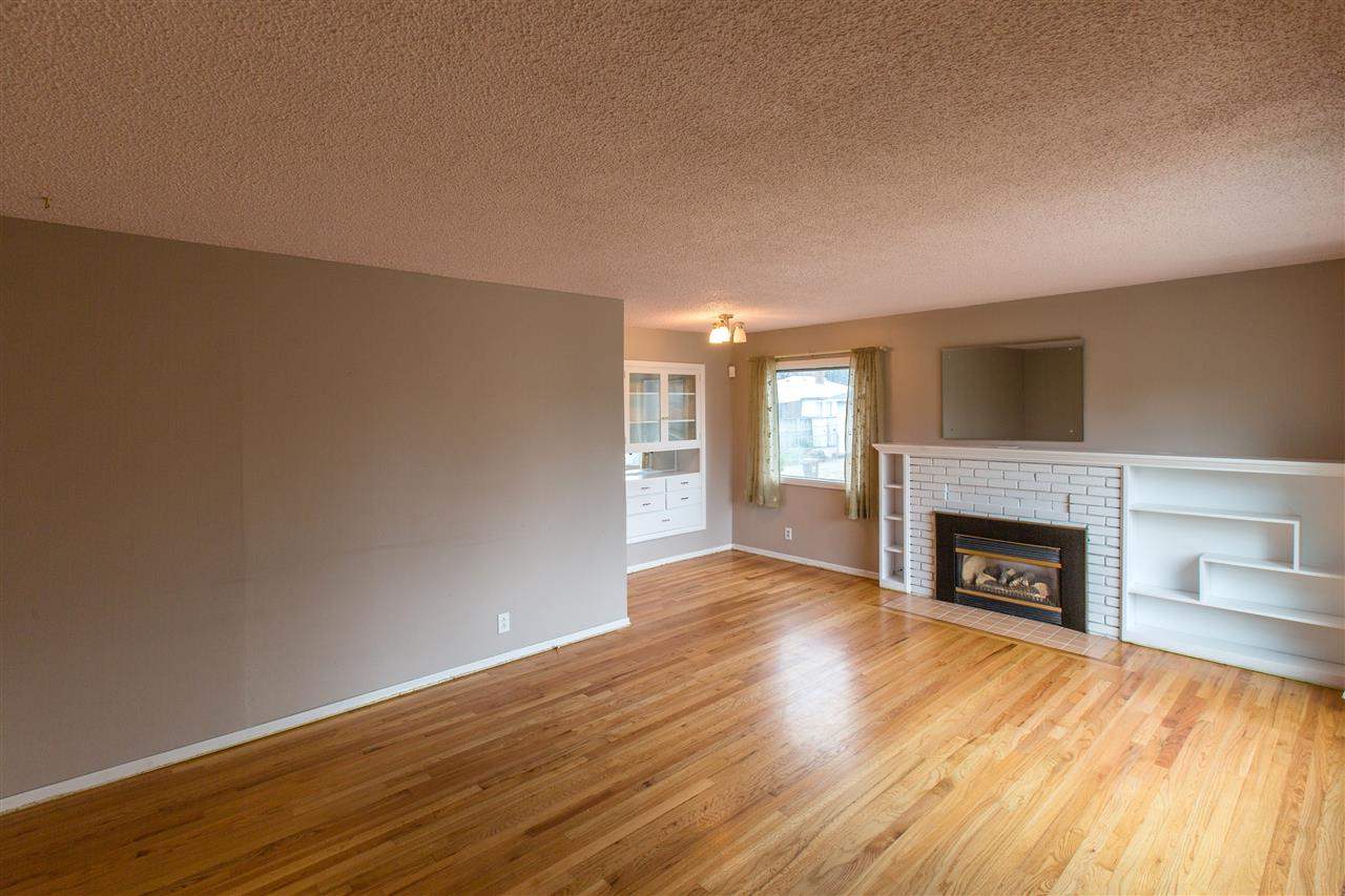 5816 N Stevens St - Photo 4