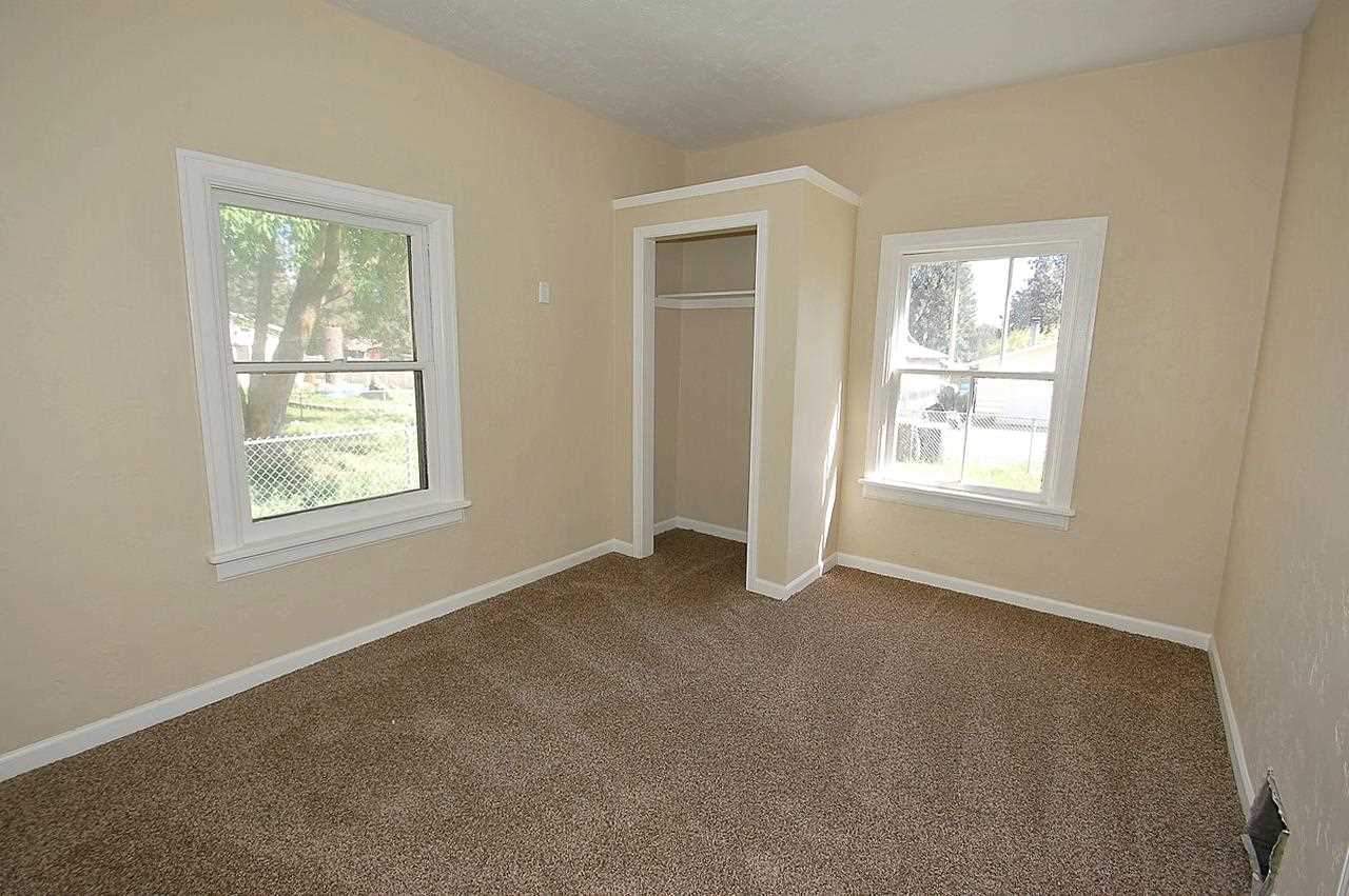 3818 E 35TH - Photo 15