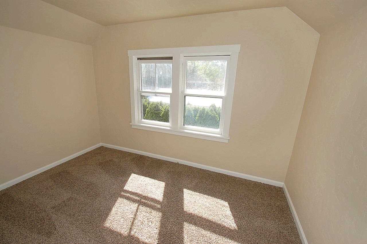 3818 E 35TH - Photo 18